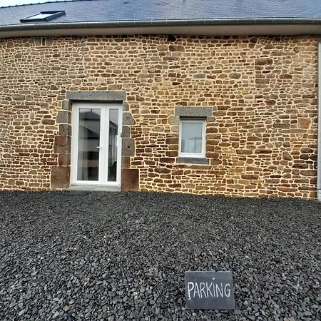 La Grange Aux Abeilles 3 펜션 *