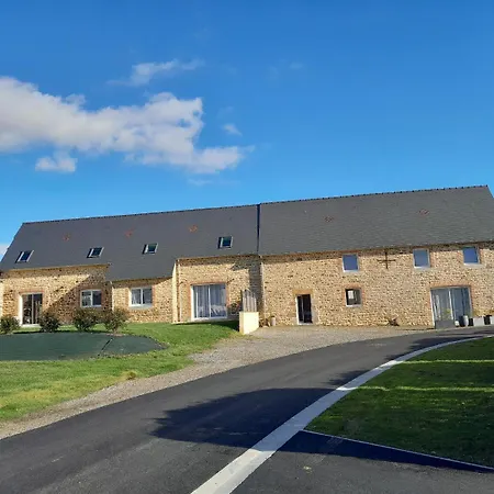 La Grange Aux Abeilles 3 *