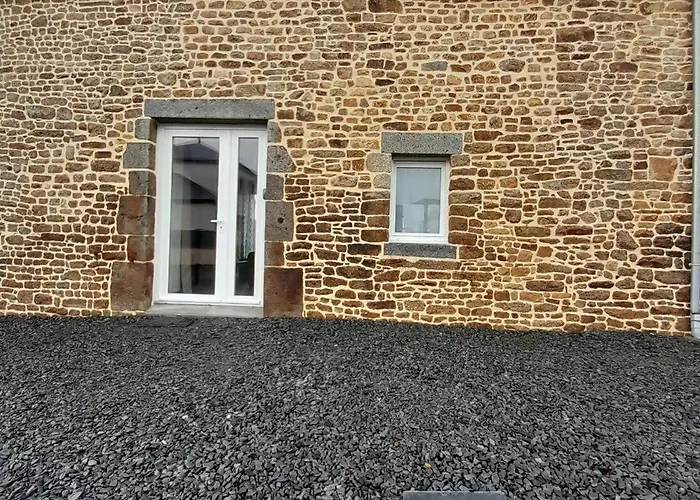 La Grange Aux Abeilles 3 펜션 *